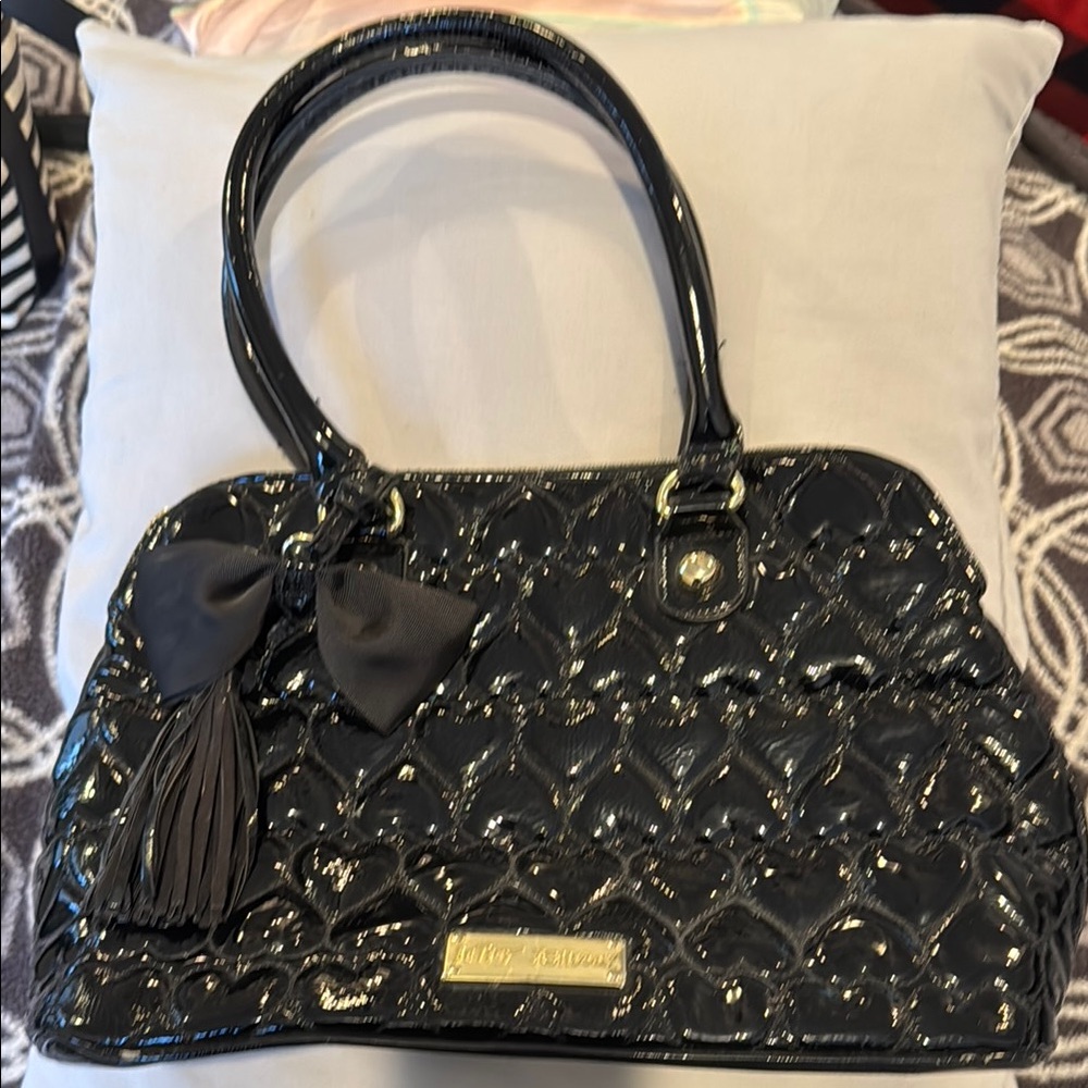 Betsey Johnson Black Heart Quilted Handbag